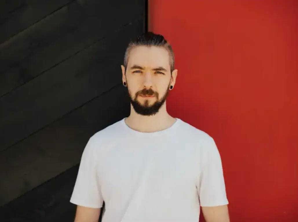 Jacksepticeye Height, Age, Net Worth, Wife, Career & Lifestyle (2026 Update)