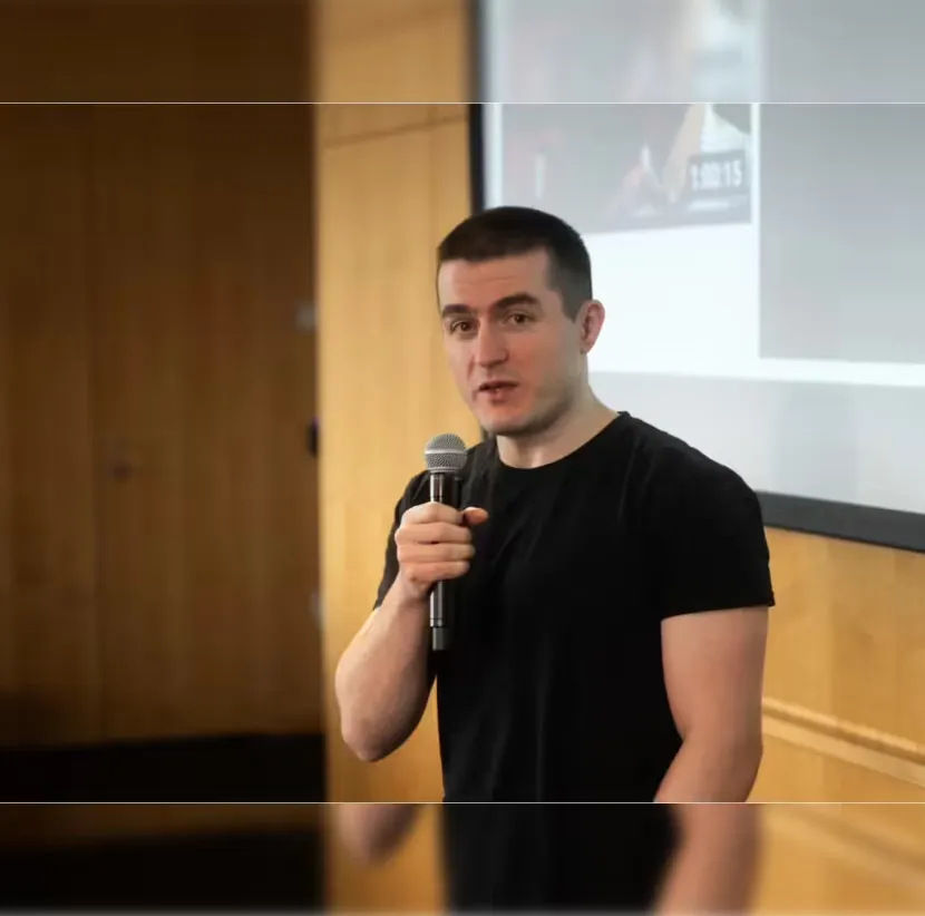 Lex Fridman Height, Biography, Net Worth, Podcast, and Life Story (2026)